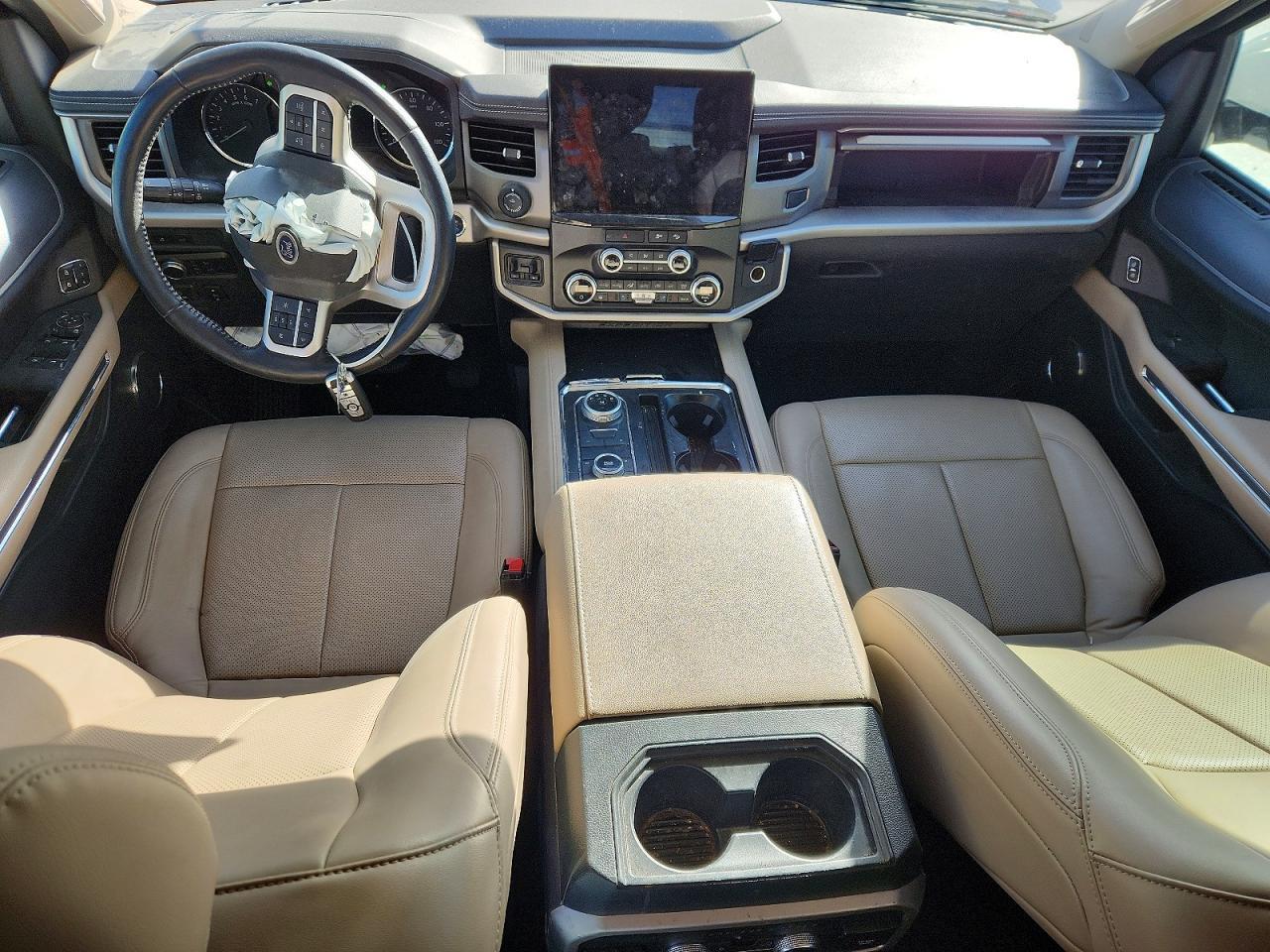 2022 FORD Expedition