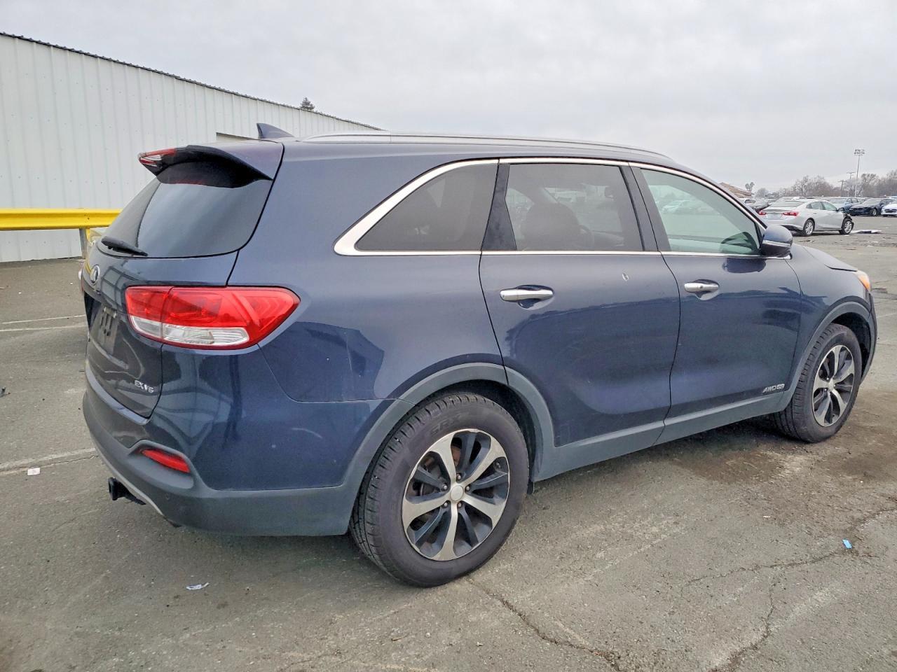 2016 KIA SORENTO