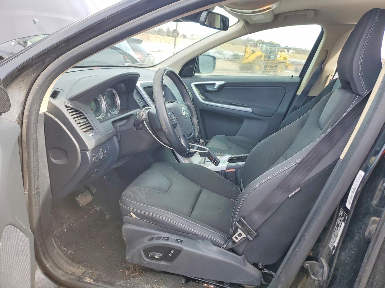 2012 VOLVO XC60