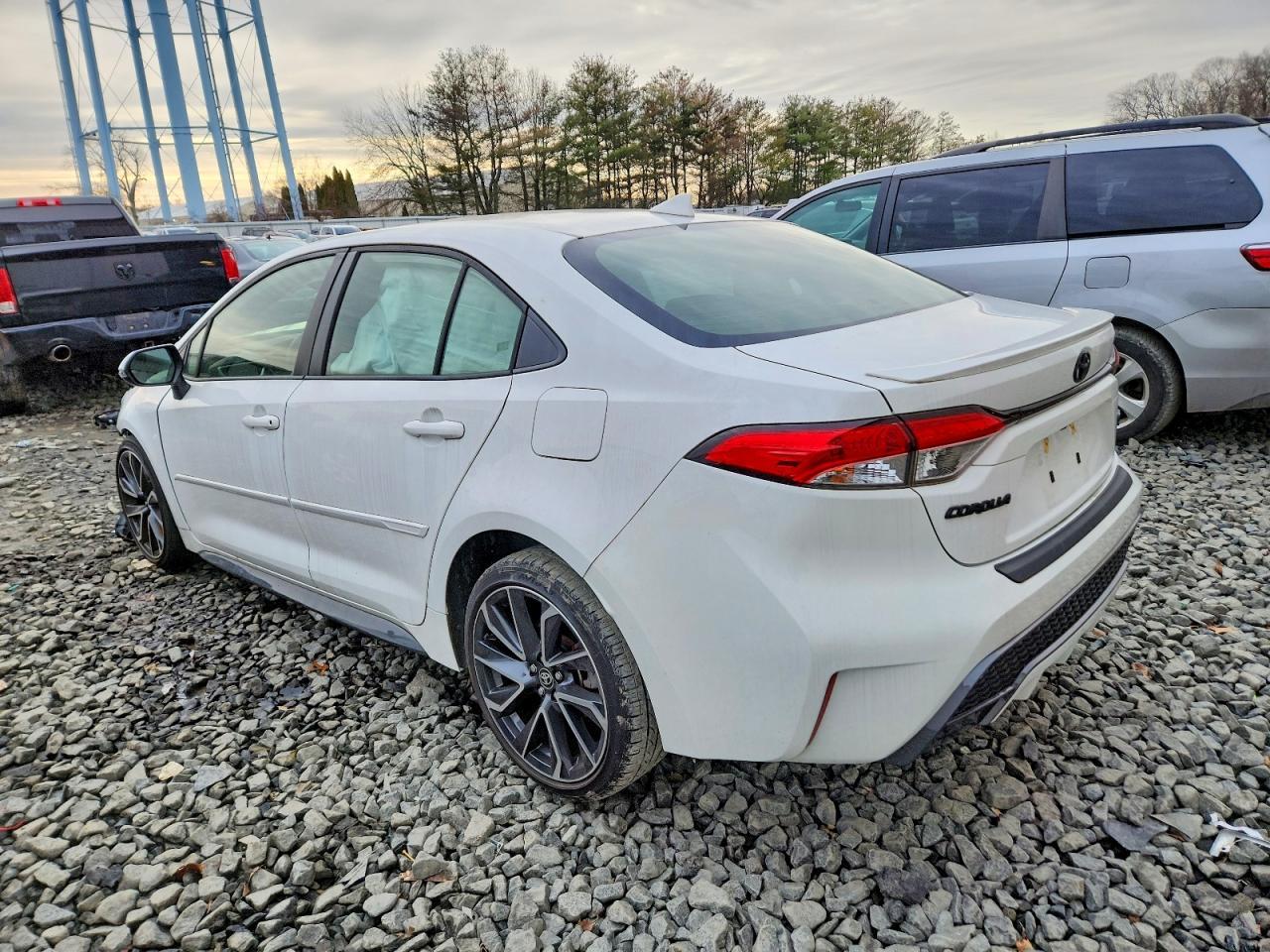 2021 TOYOTA COROLLA