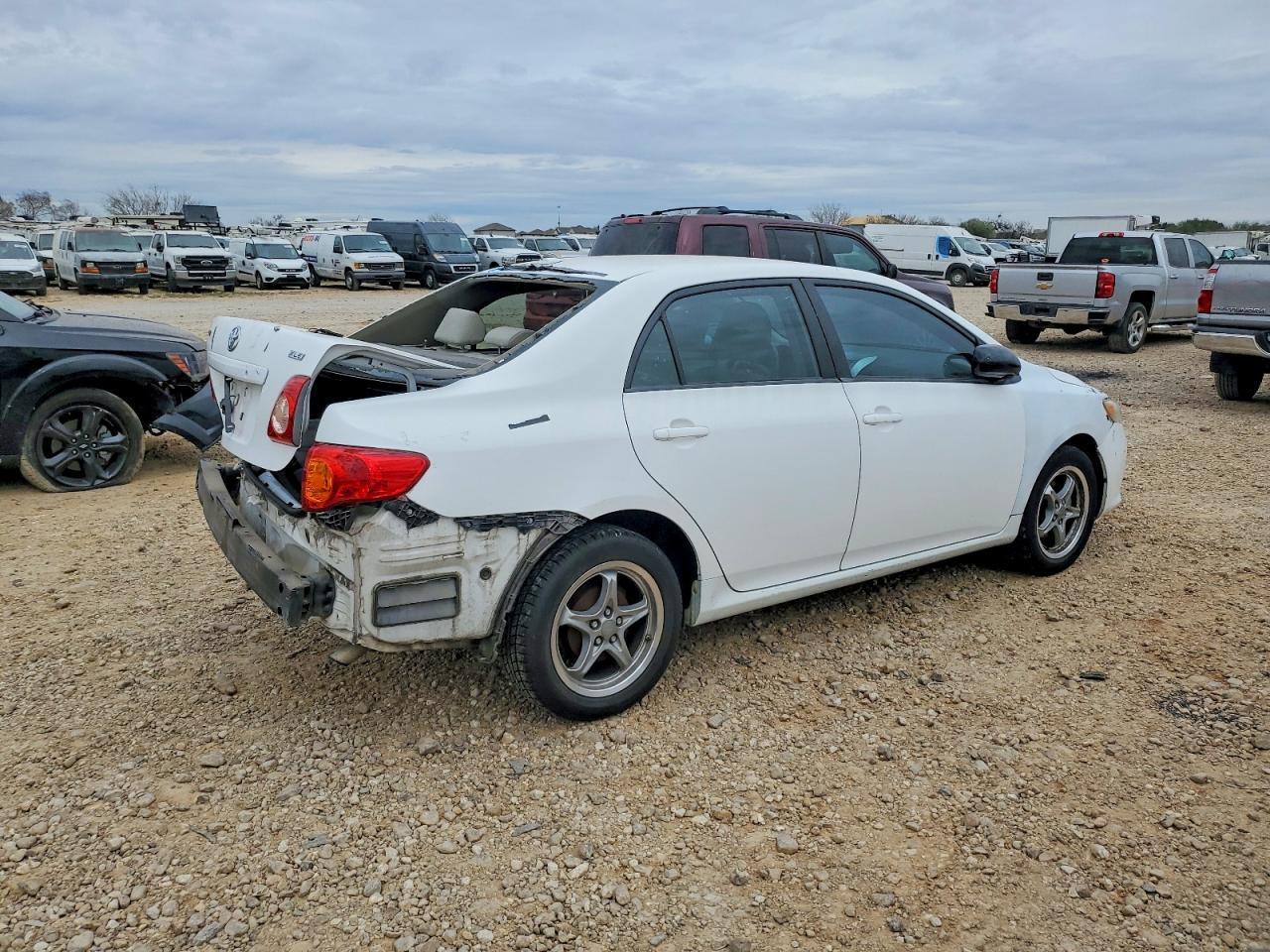 2009 TOYOTA COROLLA