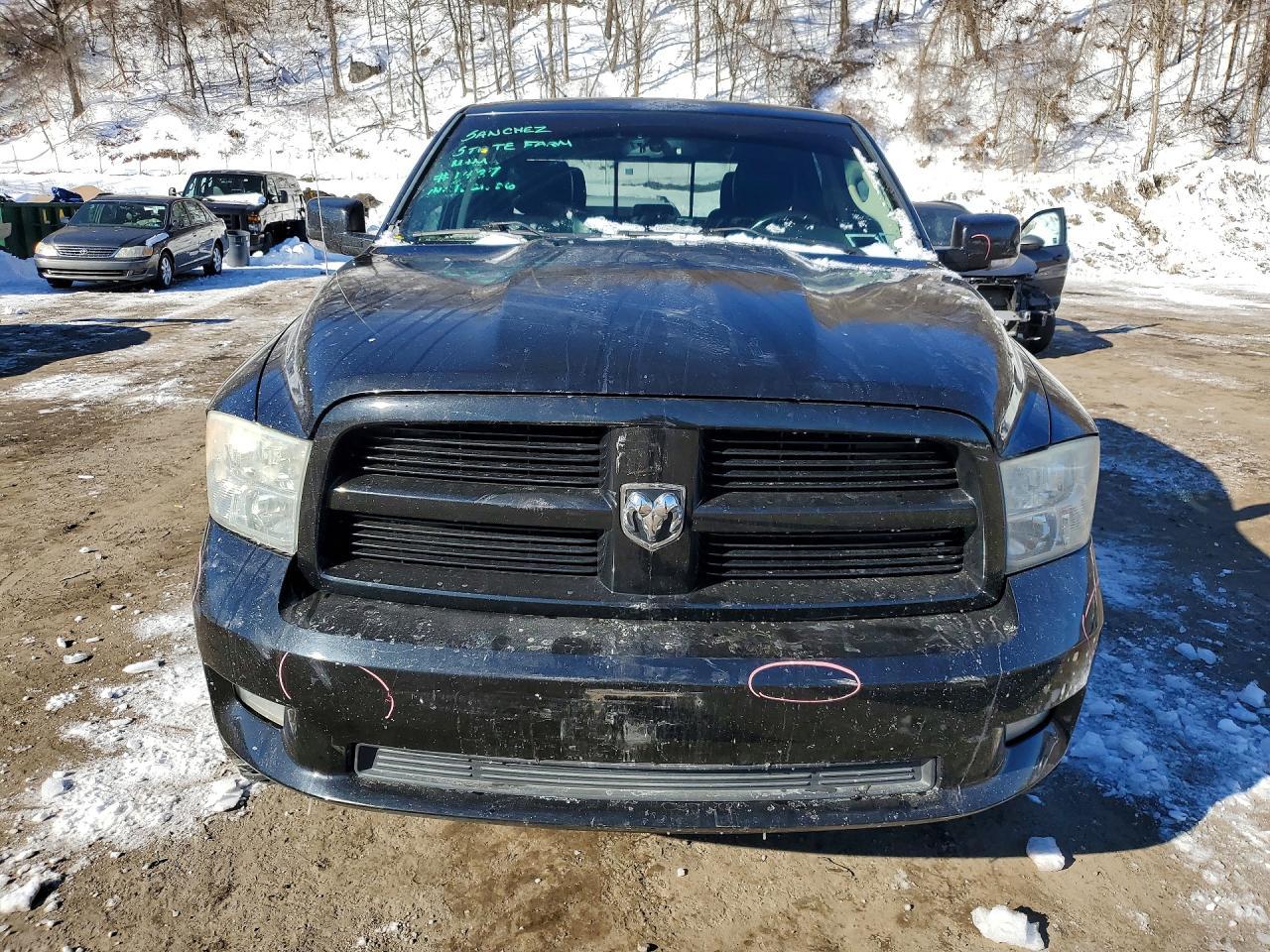 2011 DODGE RAM 1500