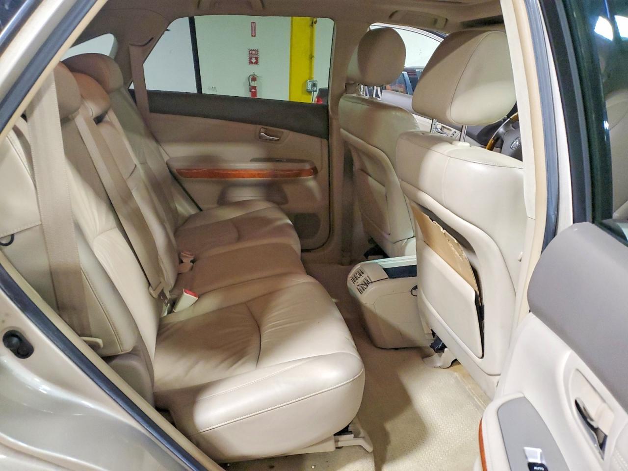 2004 LEXUS Rx 330