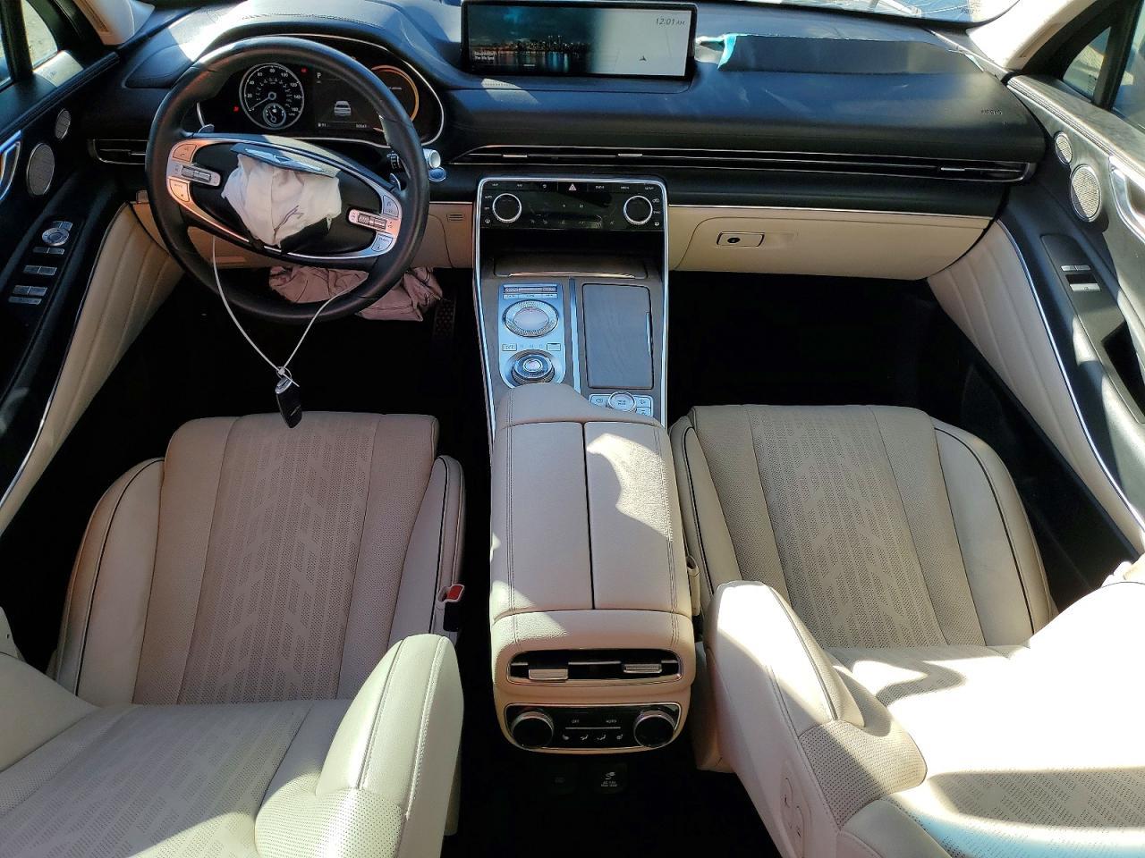 2021 GENESIS GV80