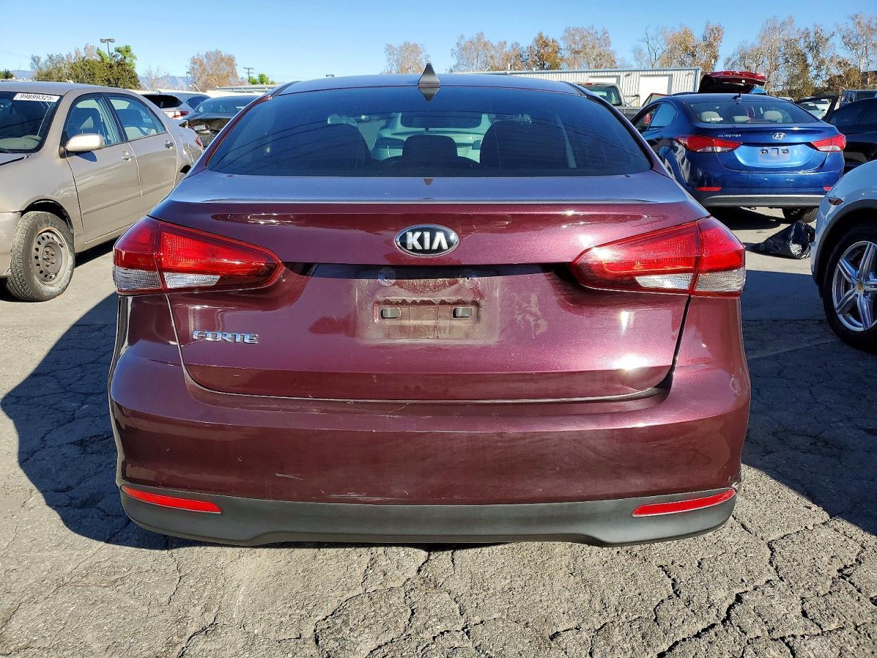 2018 KIA FORTE