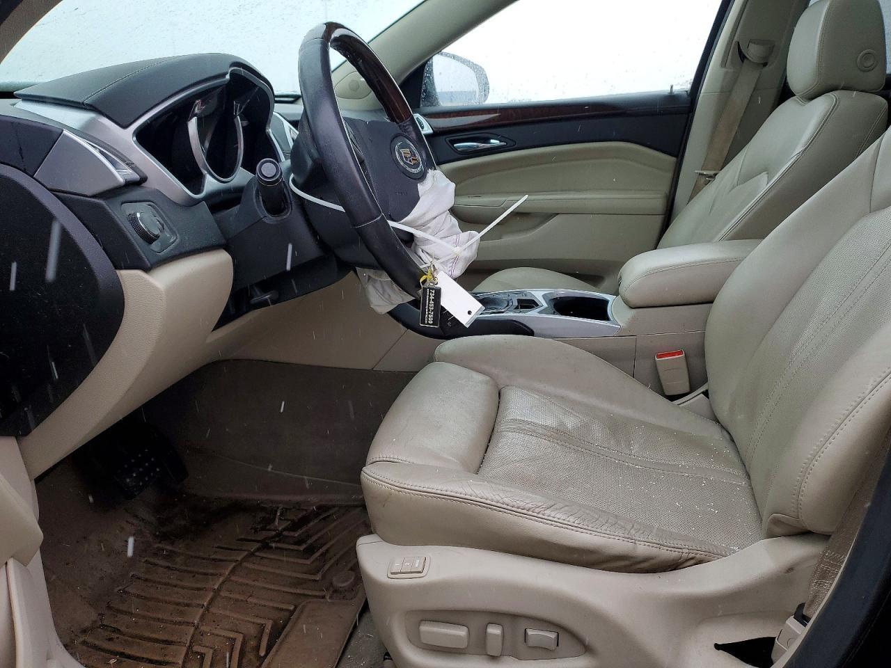 2010 CADILLAC SRX