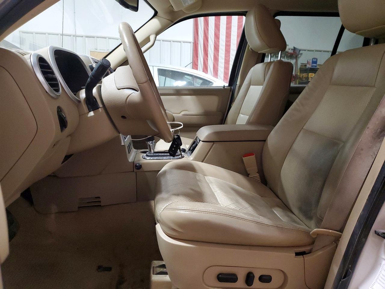 2010 MERCURY Mountaineer