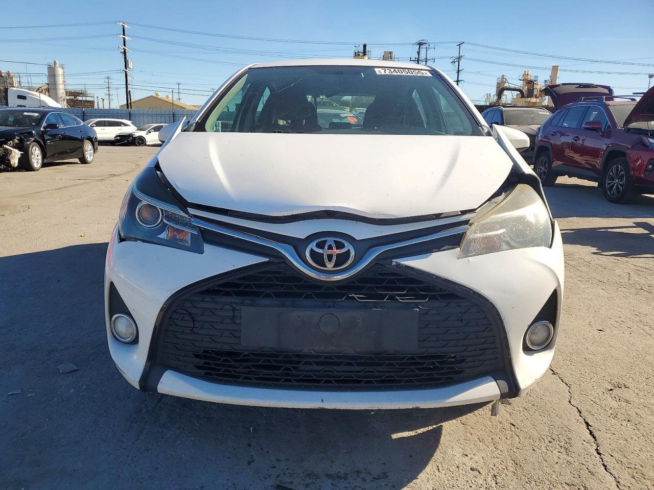 2016 TOYOTA YARIS