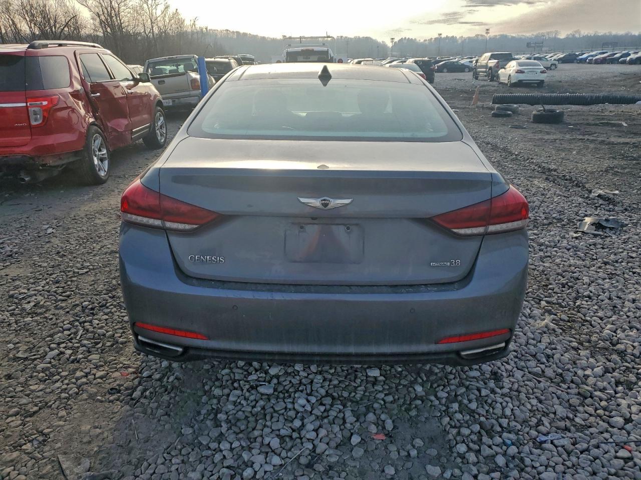 2015 HYUNDAI GENESIS