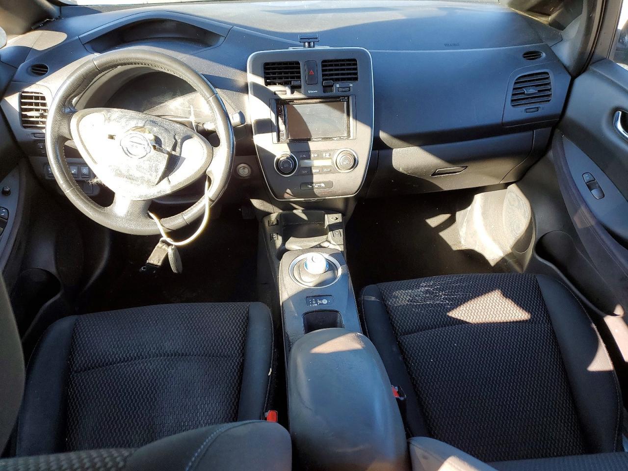 2013 NISSAN LEAF