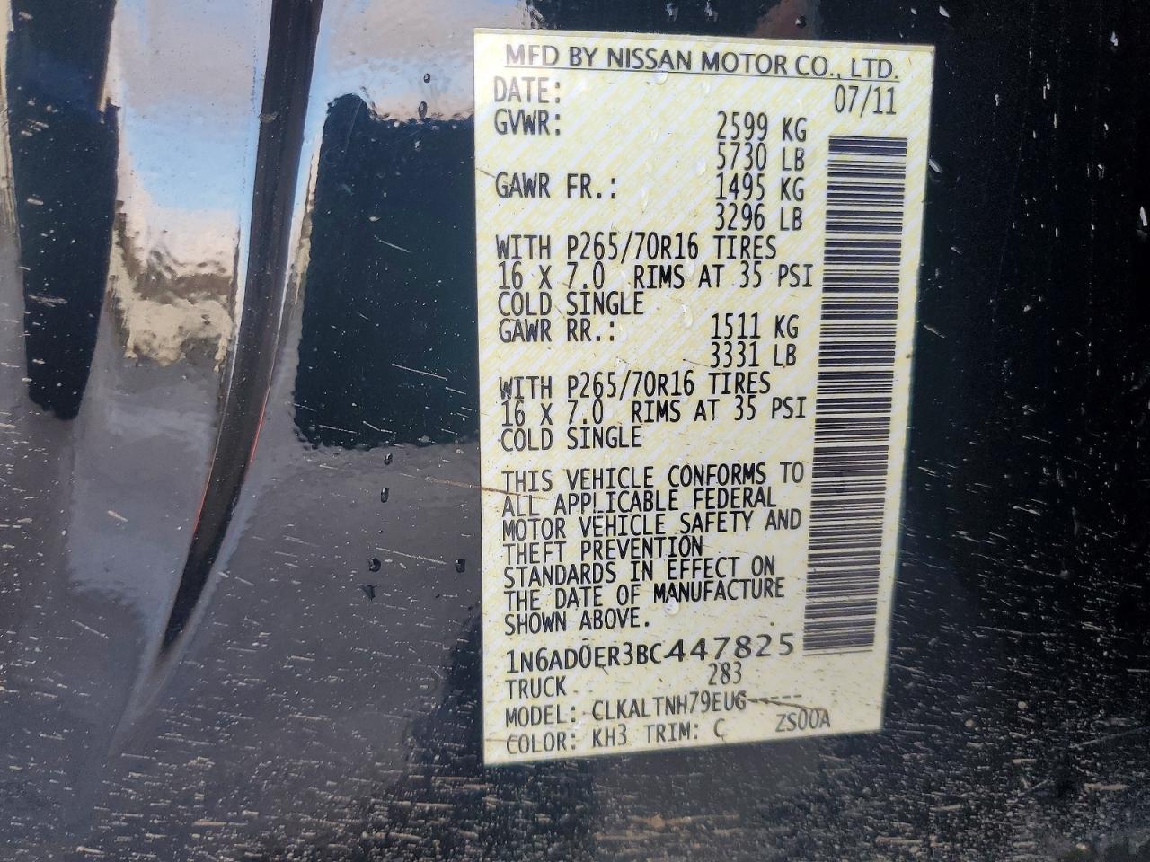 2011 NISSAN Frontier