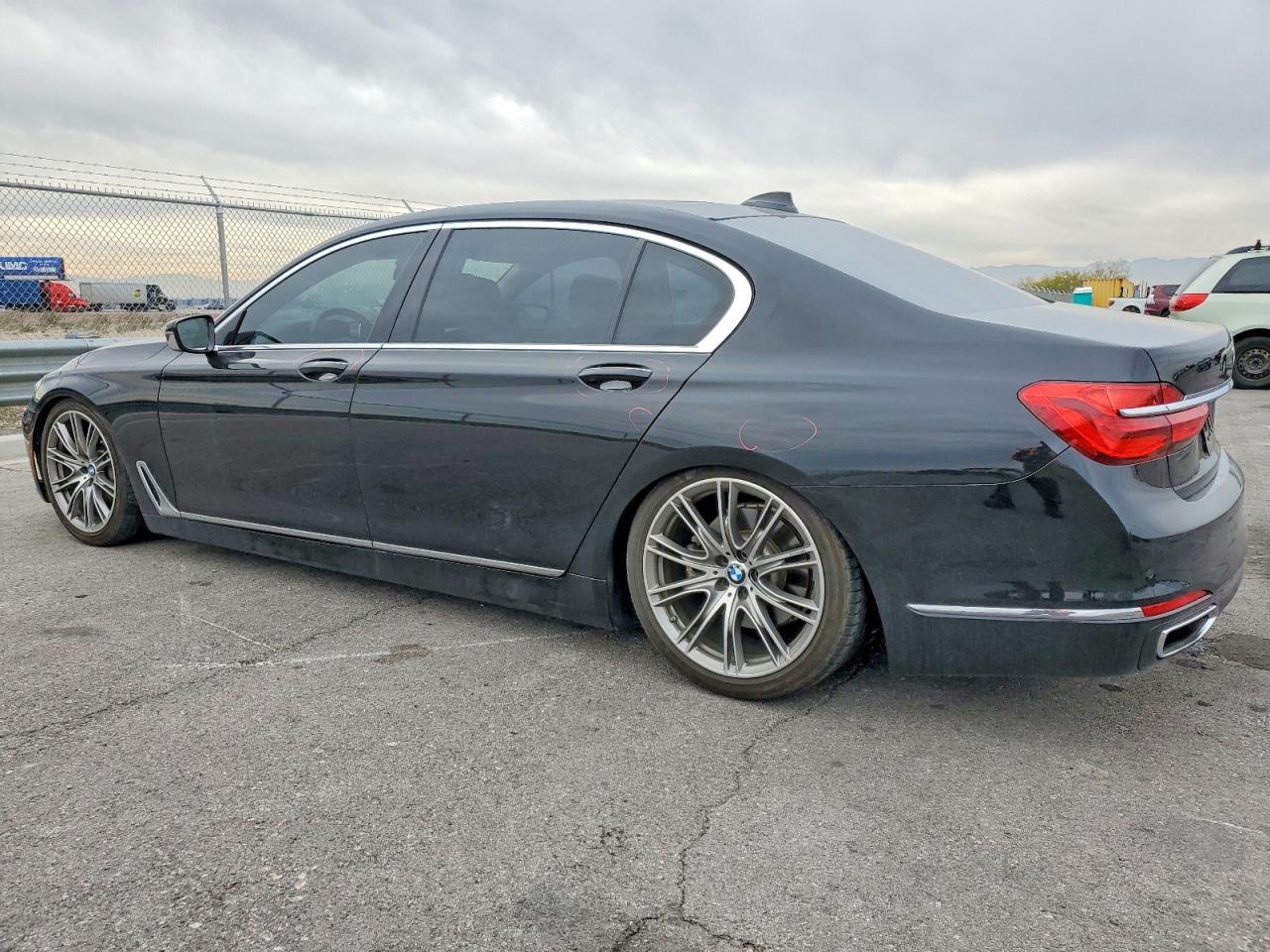 2016 BMW 7 series