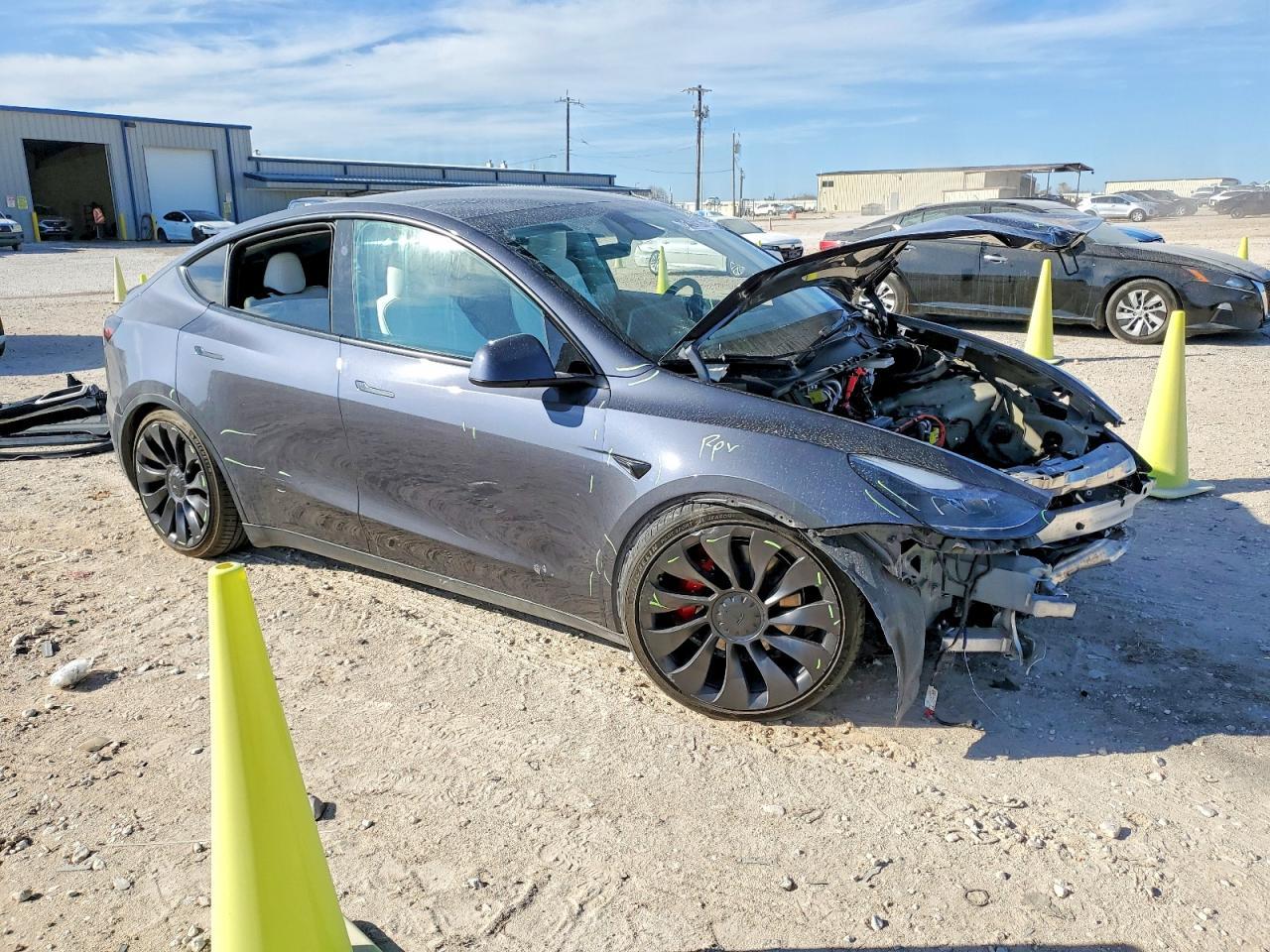2023 TESLA MODEL Y