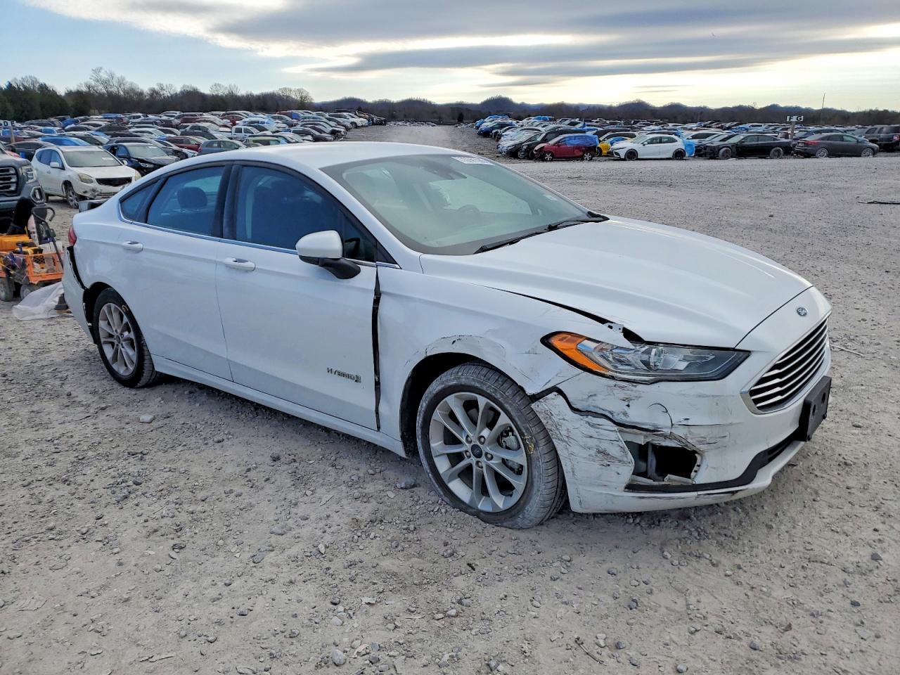 2019 FORD FUSION