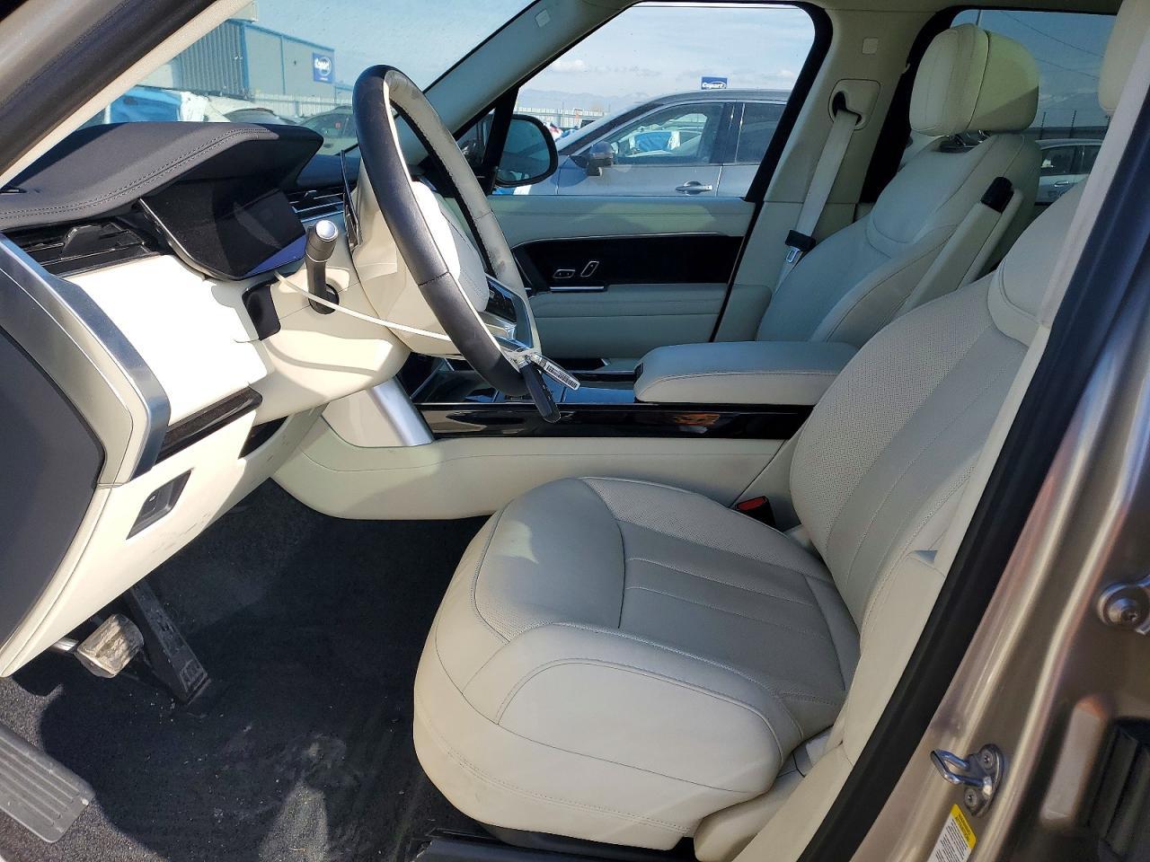 2024 LAND ROVER RANGE ROVER