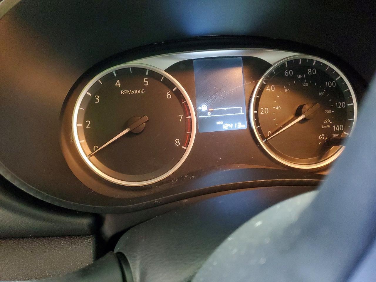 2025 NISSAN VERSA