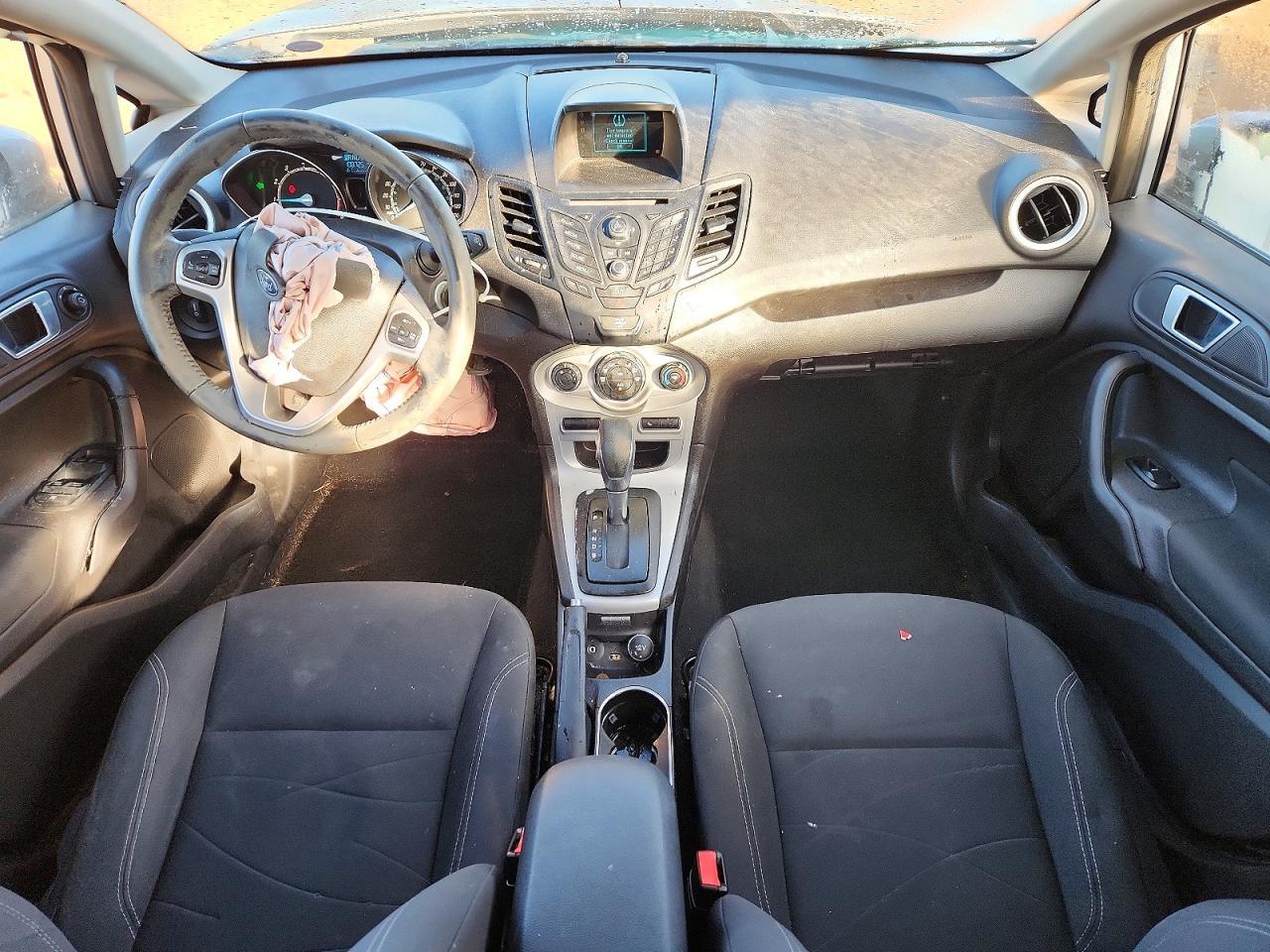 2015 FORD Fiesta
