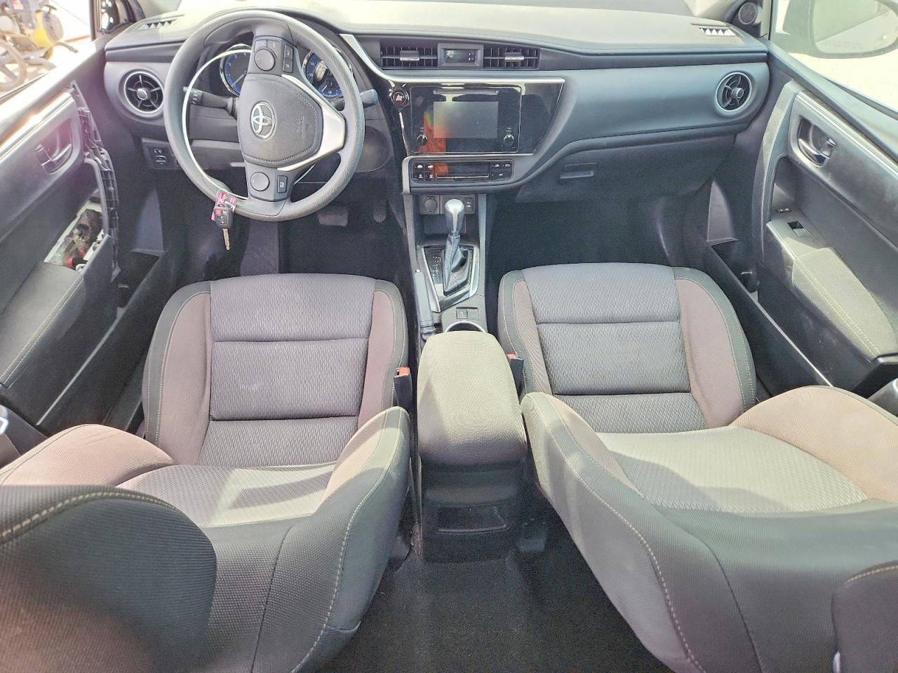 2018 TOYOTA COROLLA