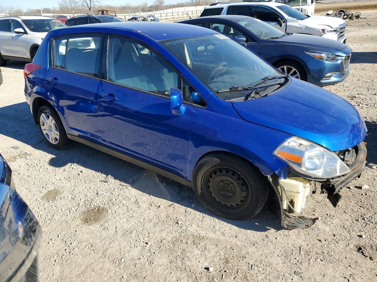 2010 NISSAN VERSA