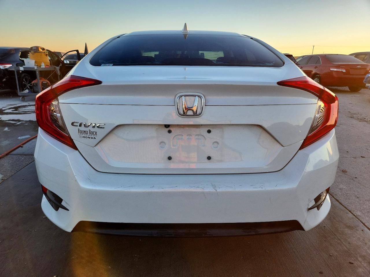 2018 HONDA CIVIC