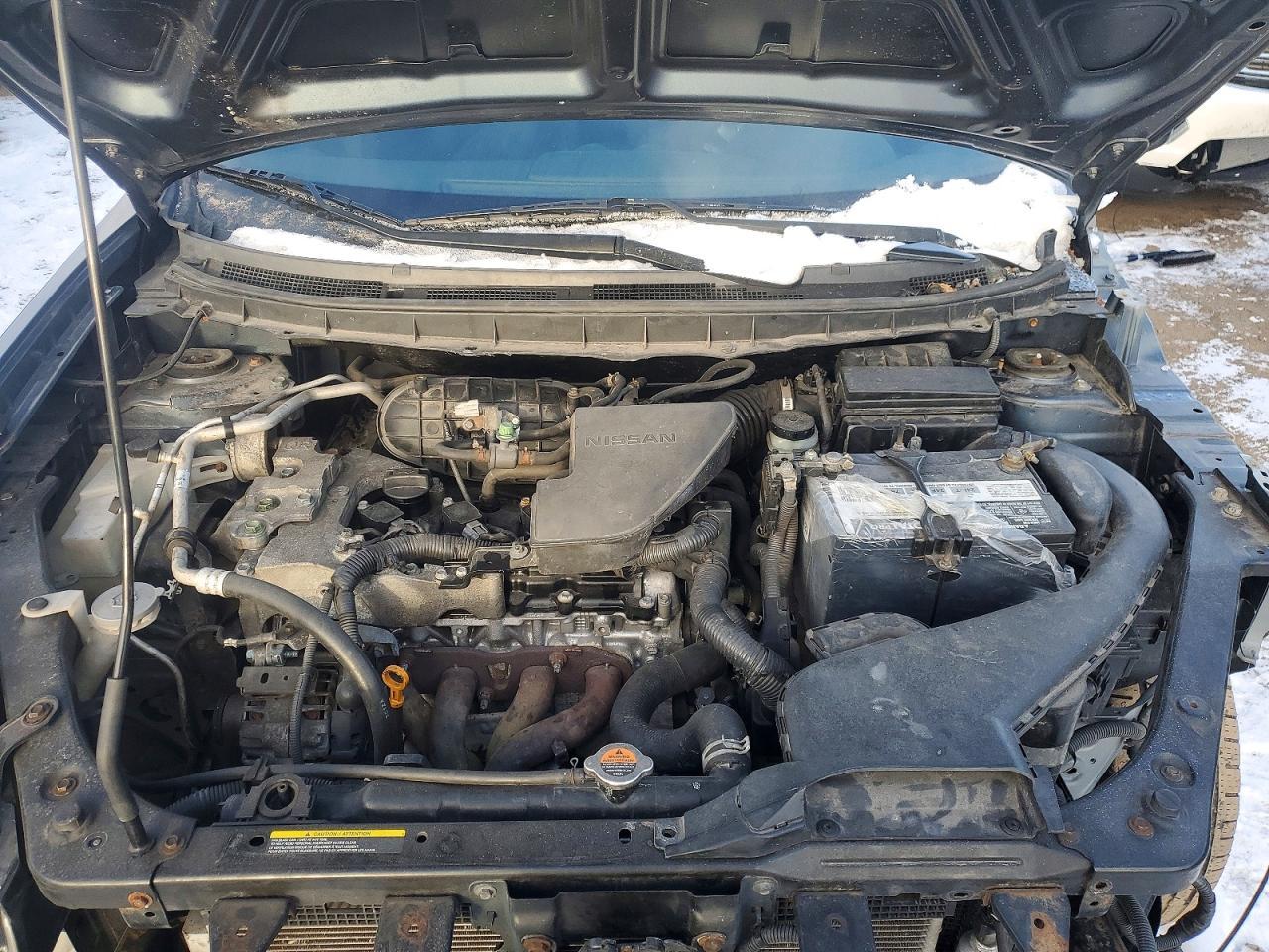 2015 NISSAN ROGUE