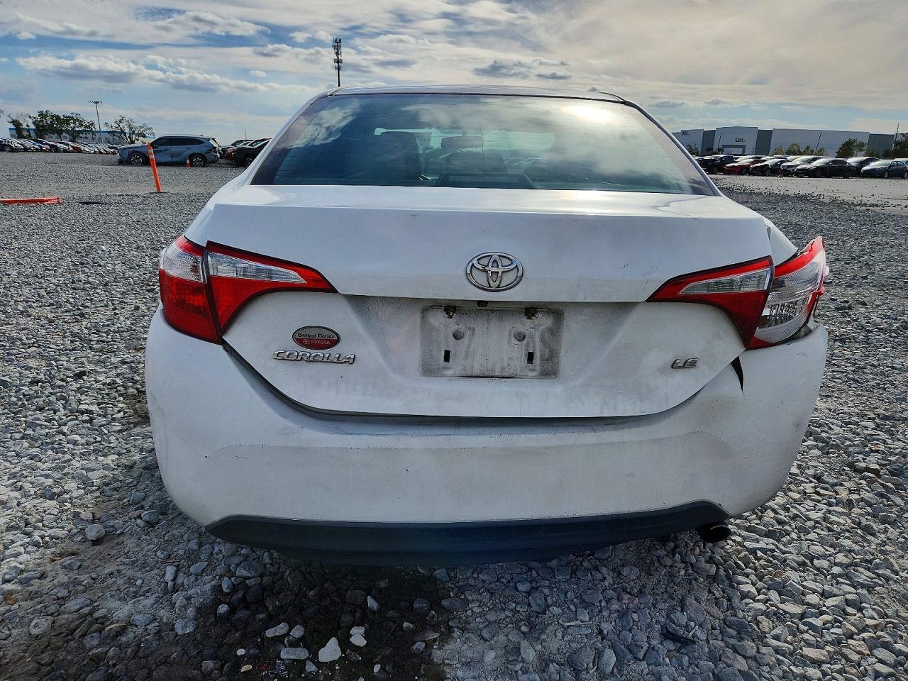 2015 TOYOTA COROLLA