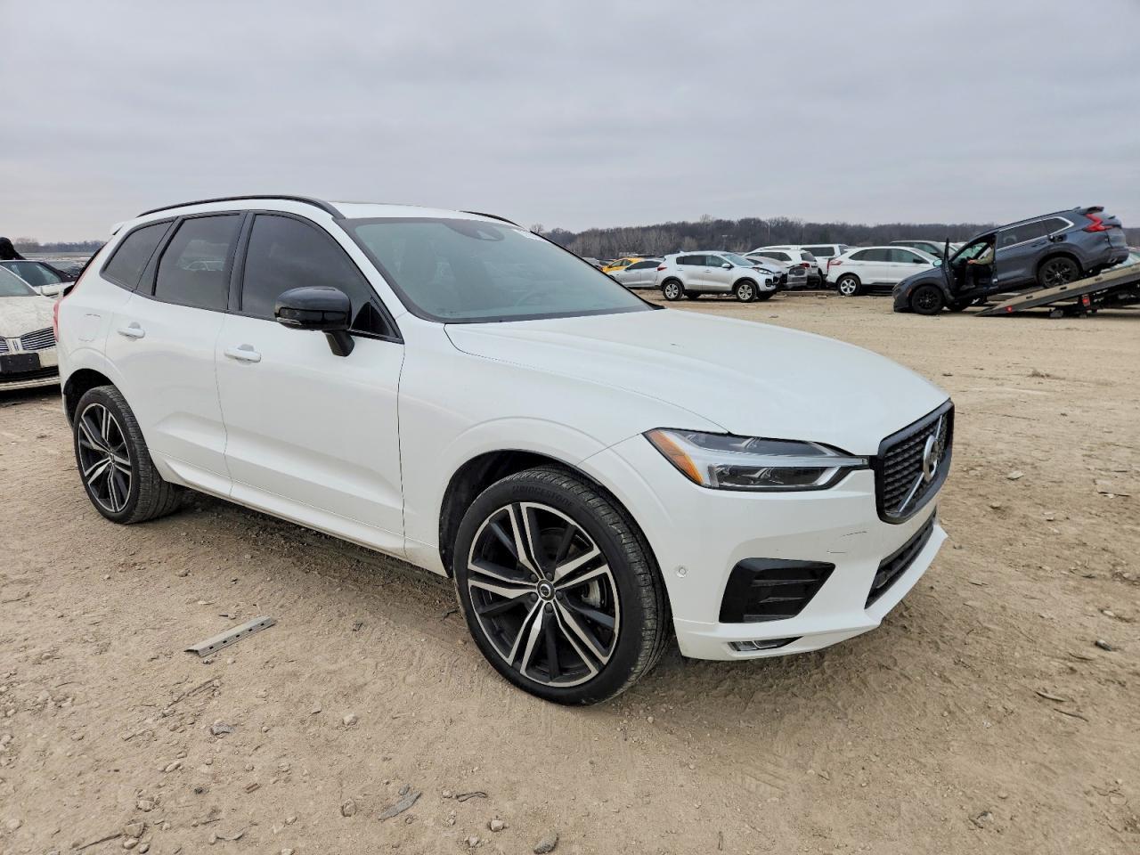 2021 VOLVO XC60