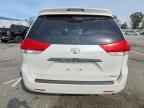 2011 TOYOTA SIENNA