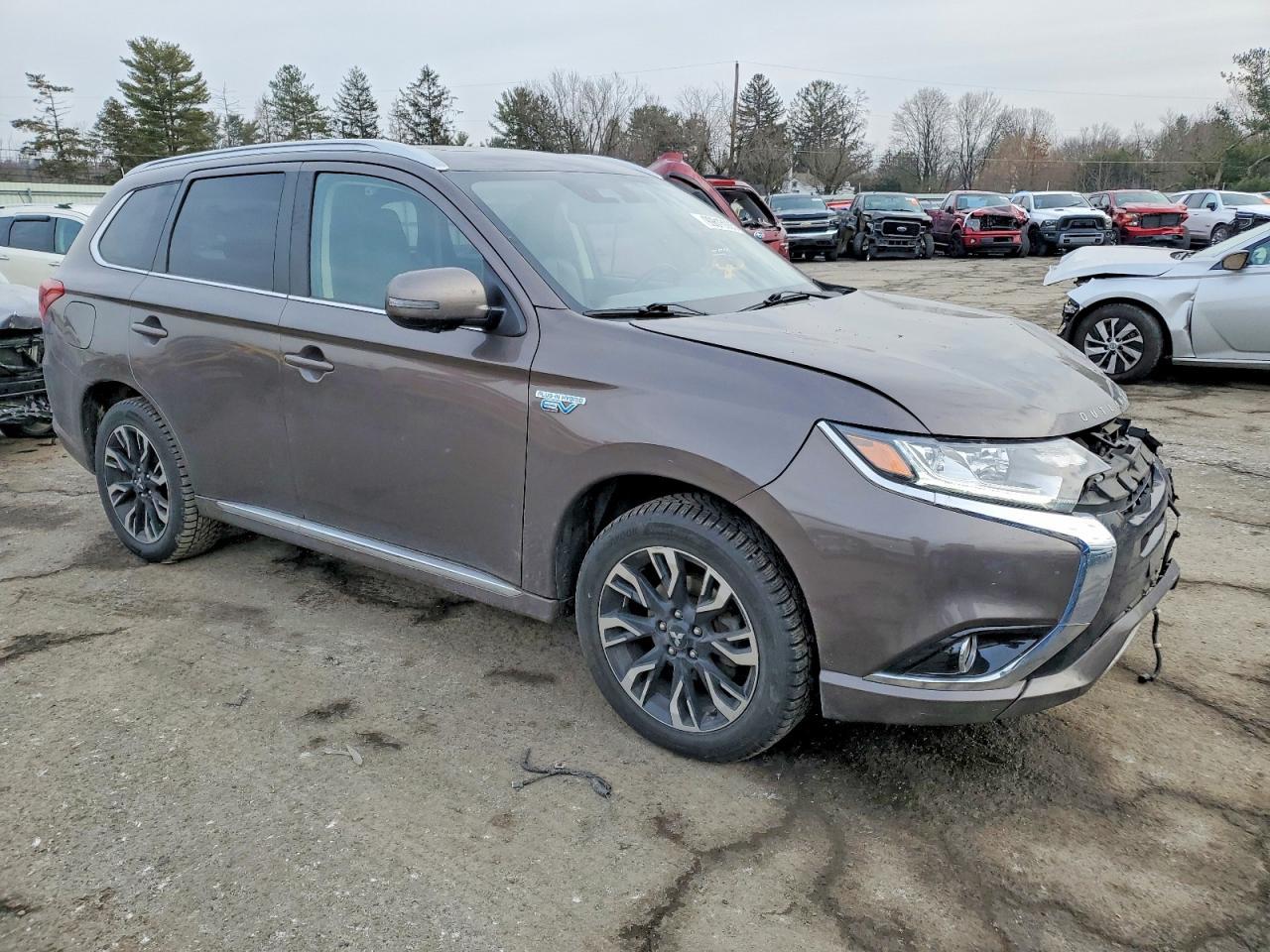 2018 MITSUBISHI outlander
