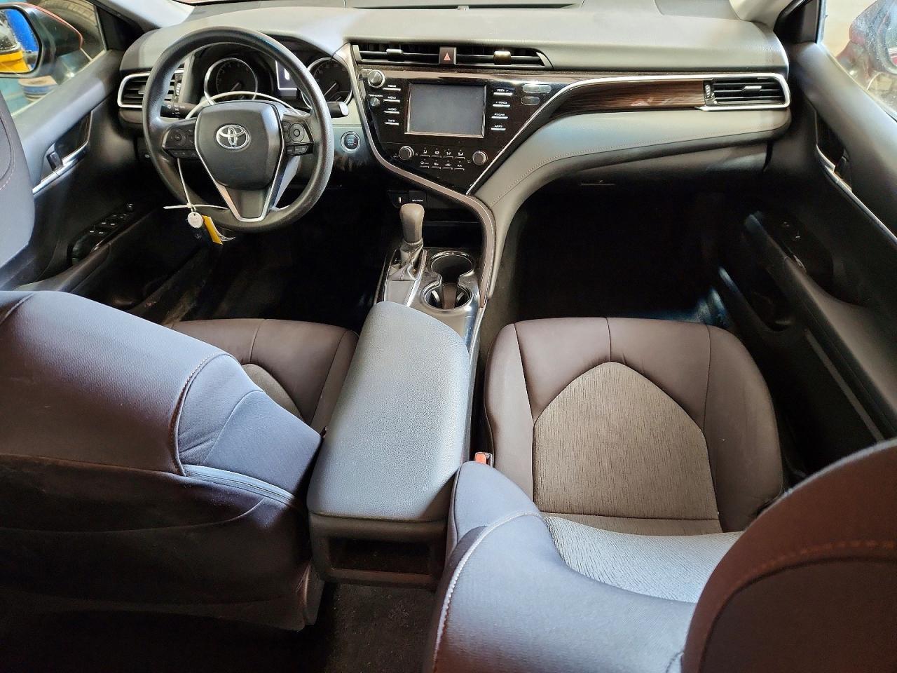 2018 TOYOTA CAMRY