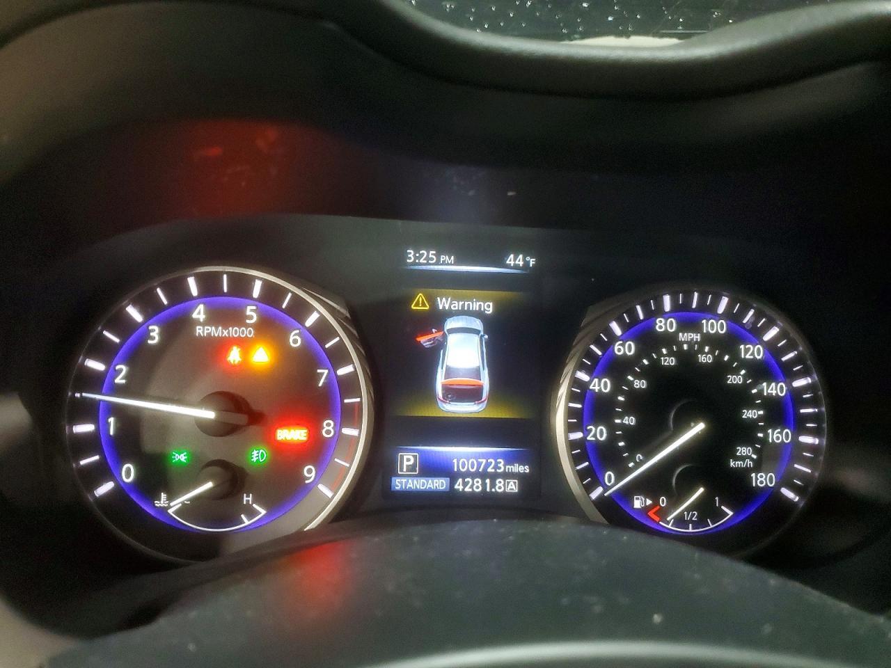 2015 INFINITI Q50