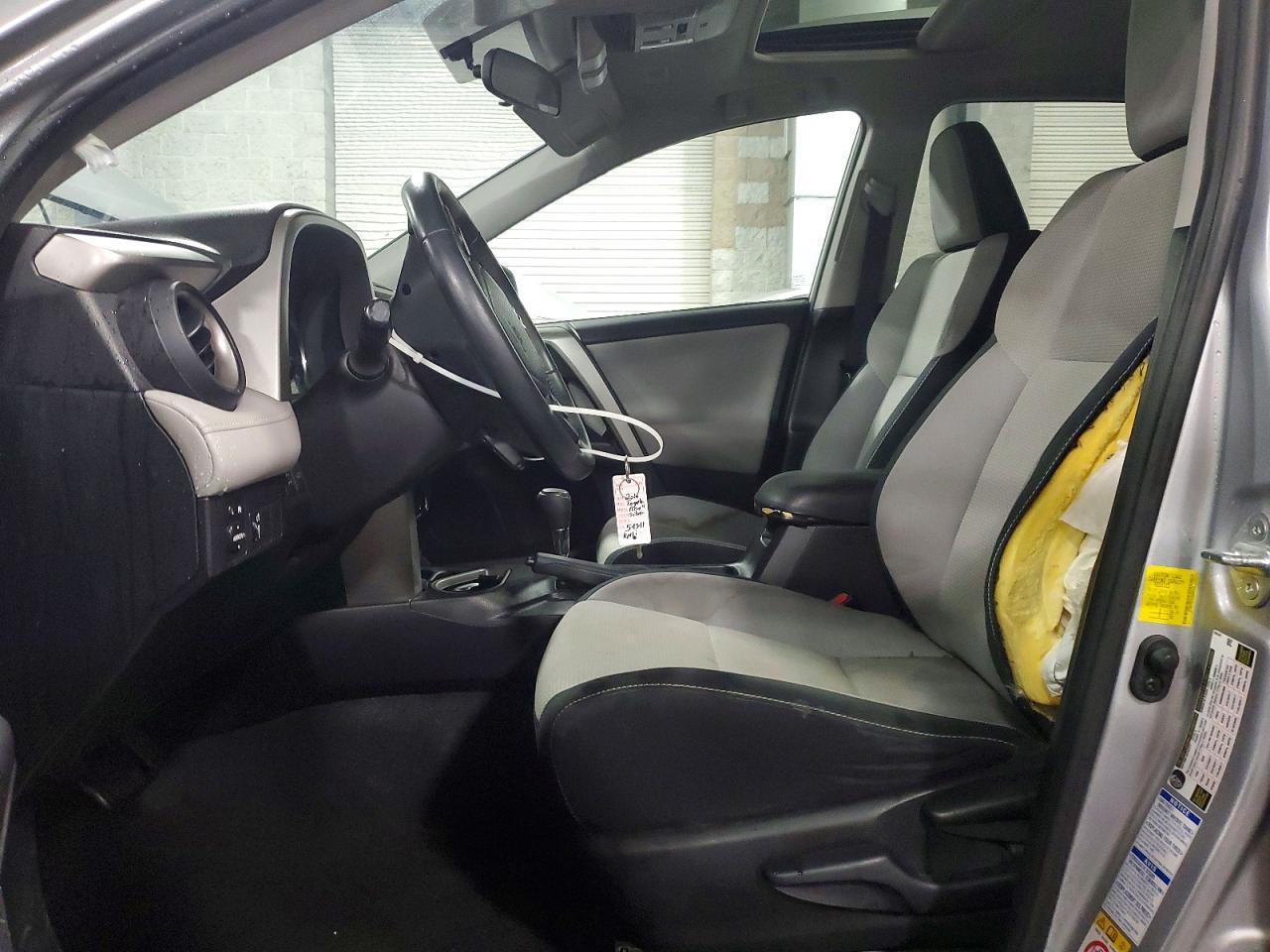 2016 TOYOTA RAV4