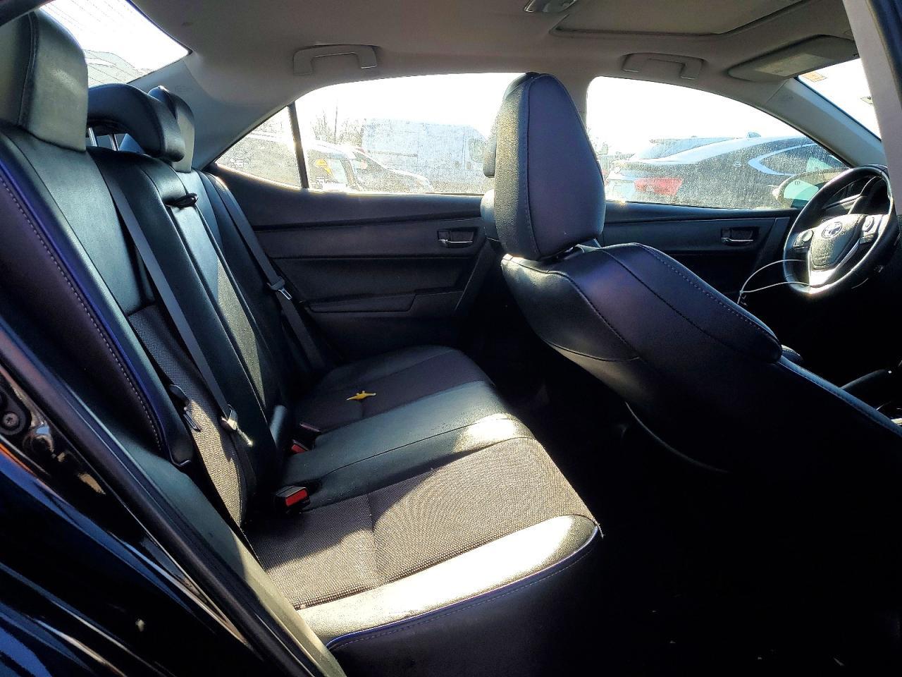2019 TOYOTA COROLLA
