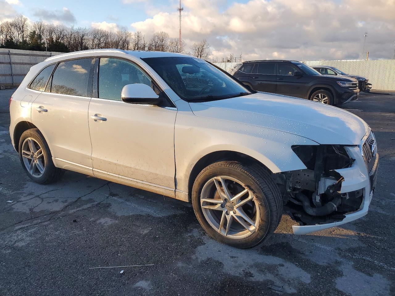 2014 AUDI Q5