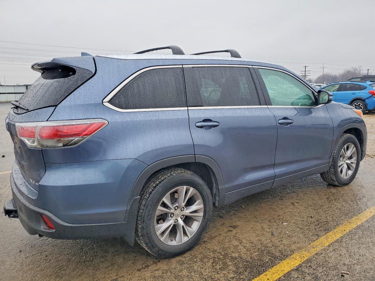 2015 TOYOTA HIGHLANDER