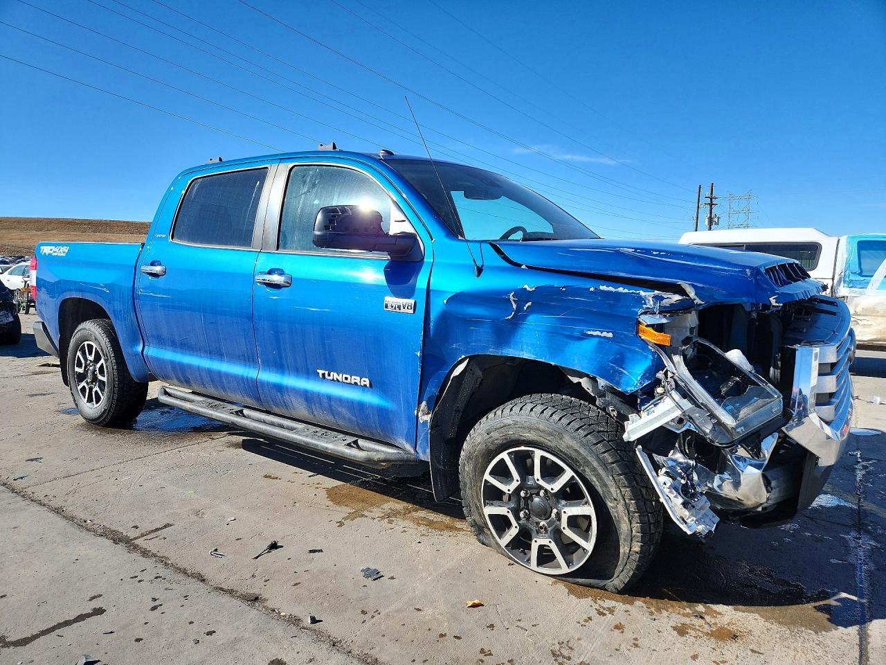 2018 TOYOTA TUNDRA
