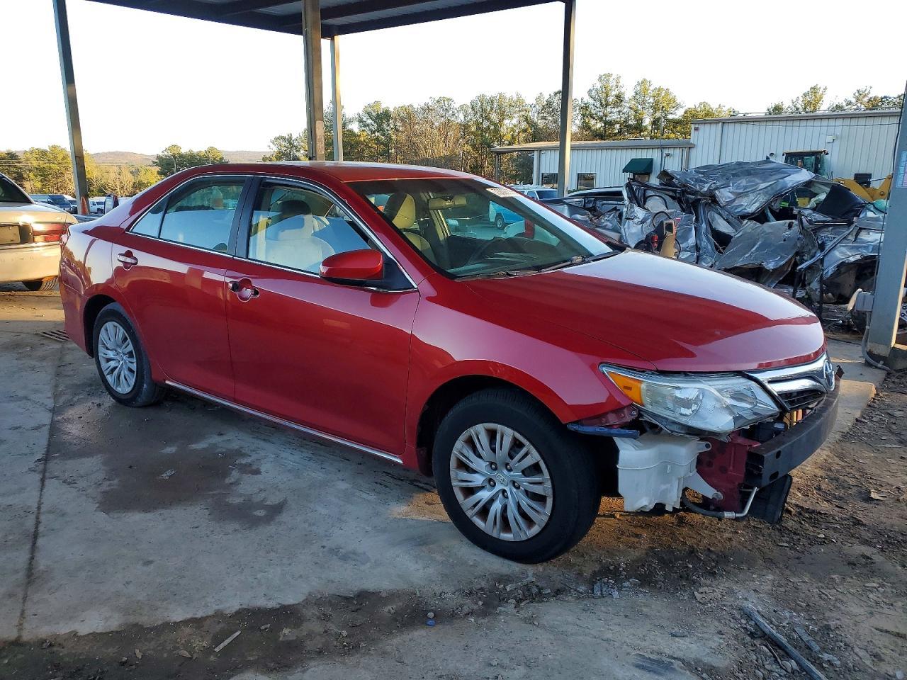 2013 TOYOTA CAMRY