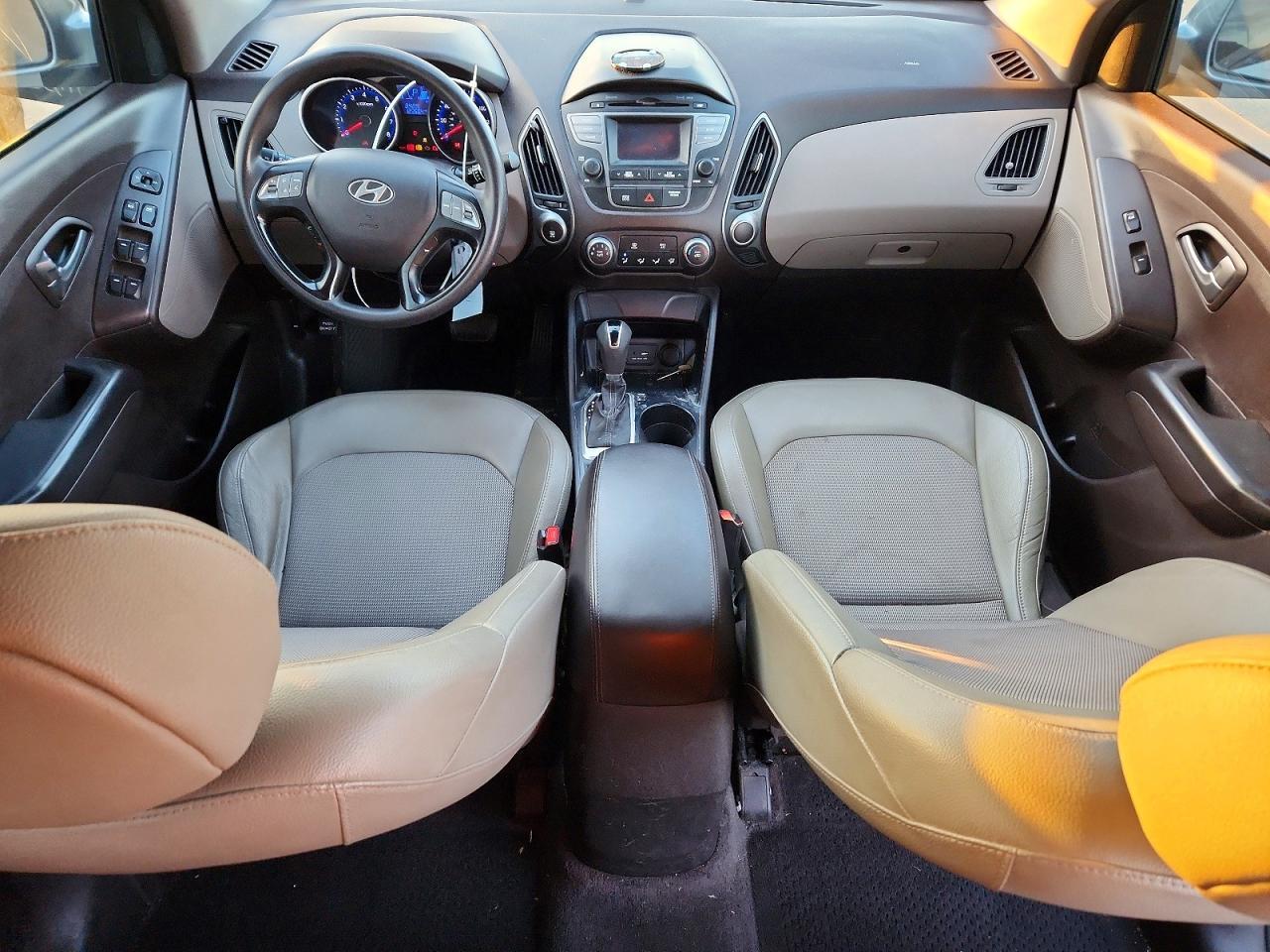 2015 HYUNDAI TUCSON