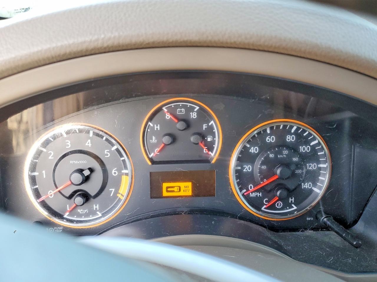 2014 NISSAN Armada