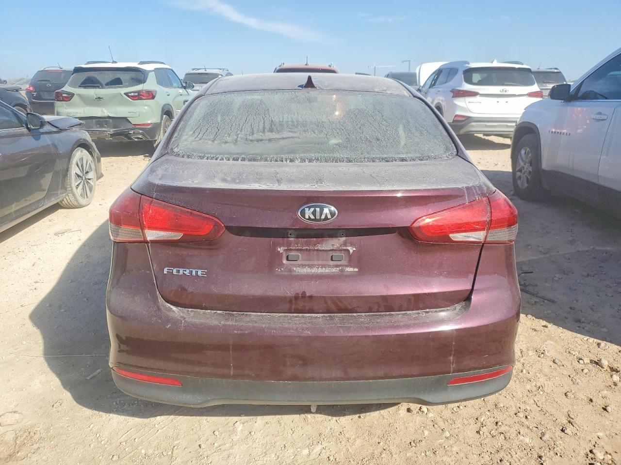 2017 KIA FORTE