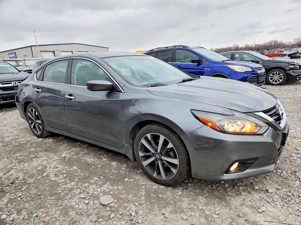 2017 NISSAN ALTIMA