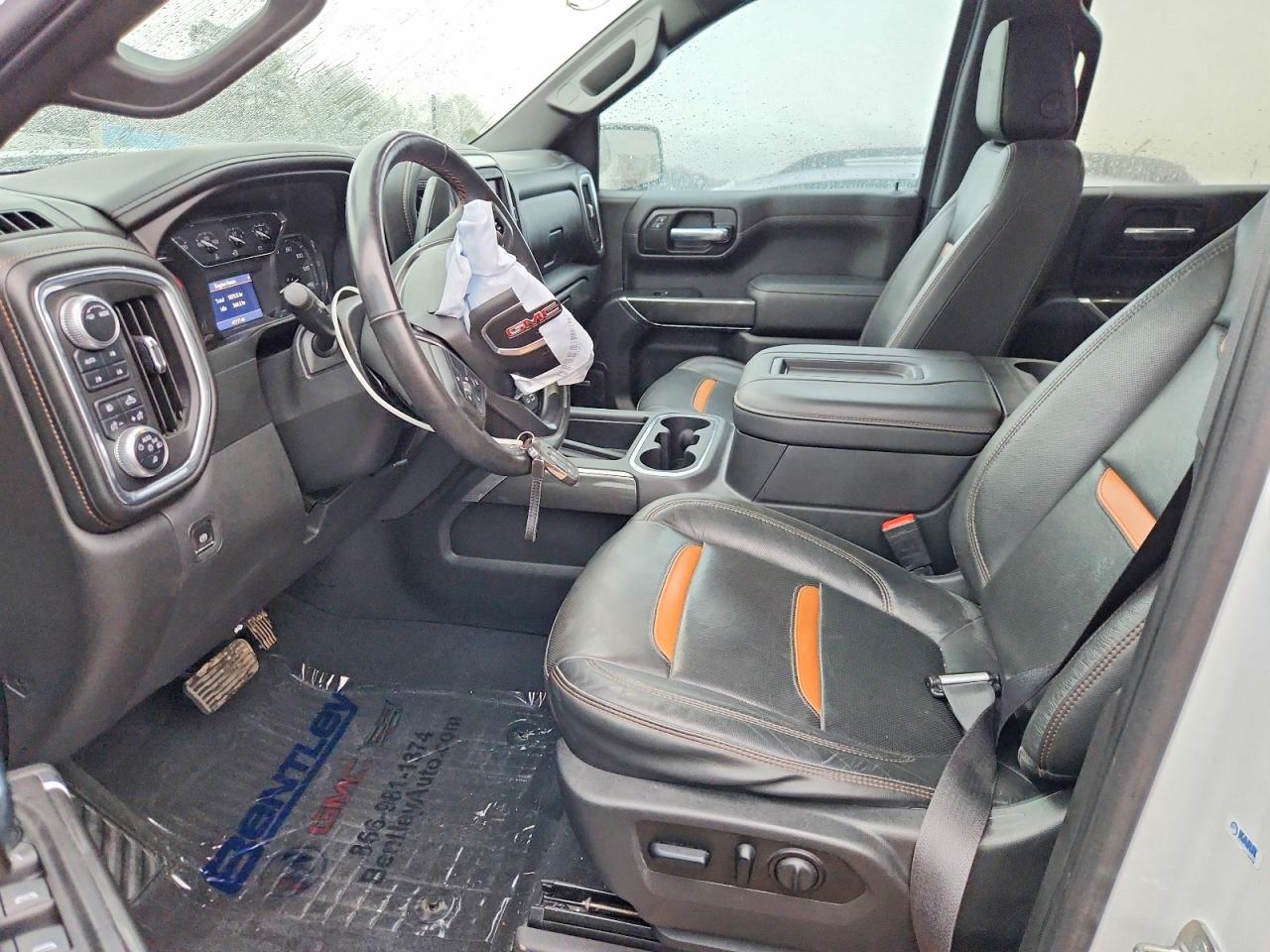 2020 GMC Sierra