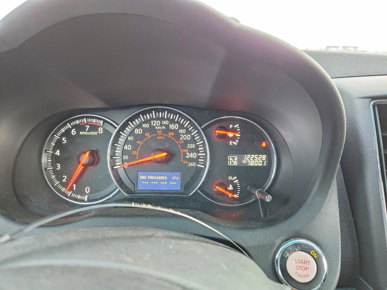 2013 NISSAN Maxima