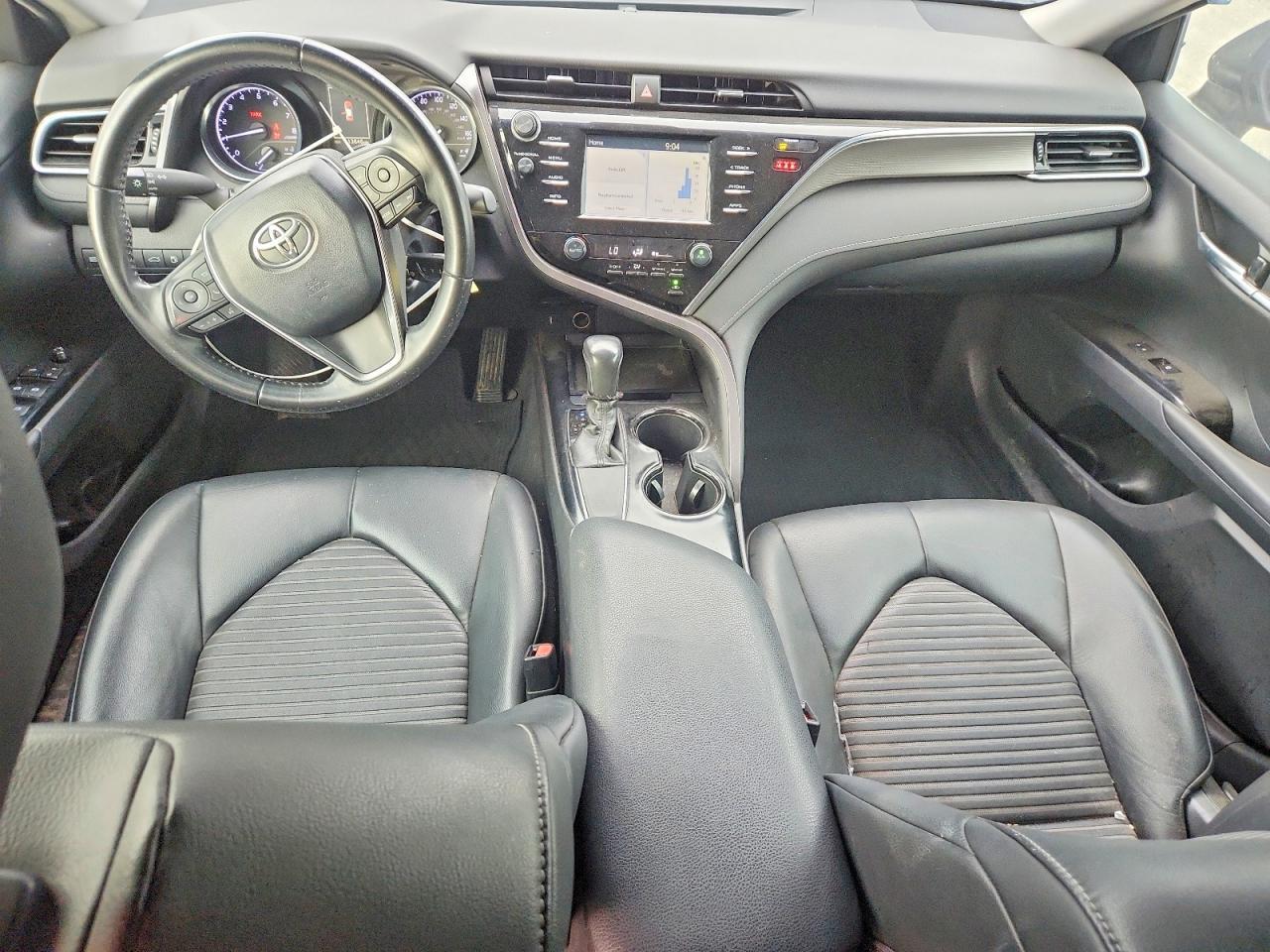 2018 TOYOTA CAMRY