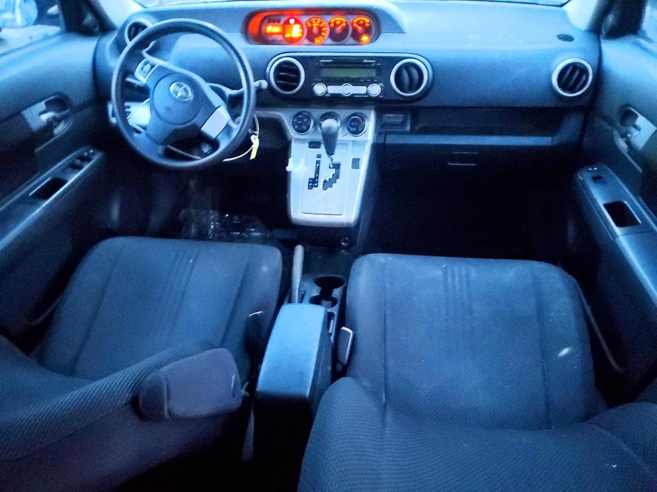 2009 TOYOTA SCION