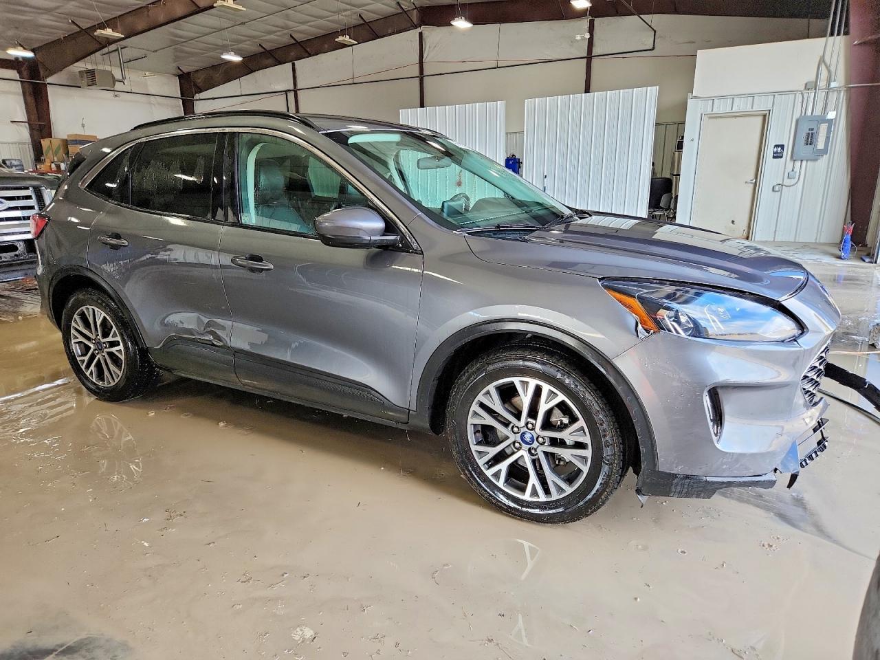 2021 FORD ESCAPE