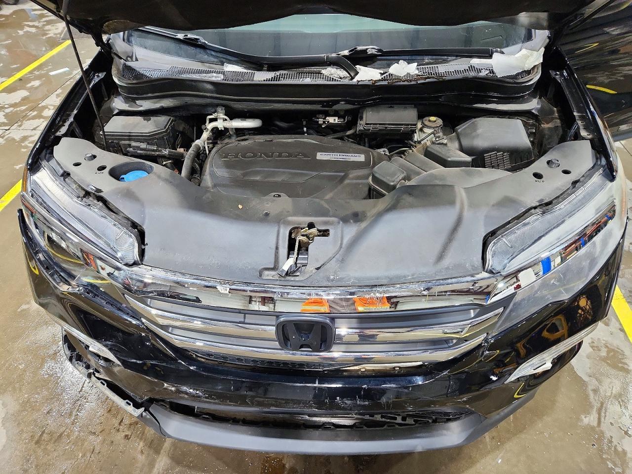 2017 HONDA PILOT