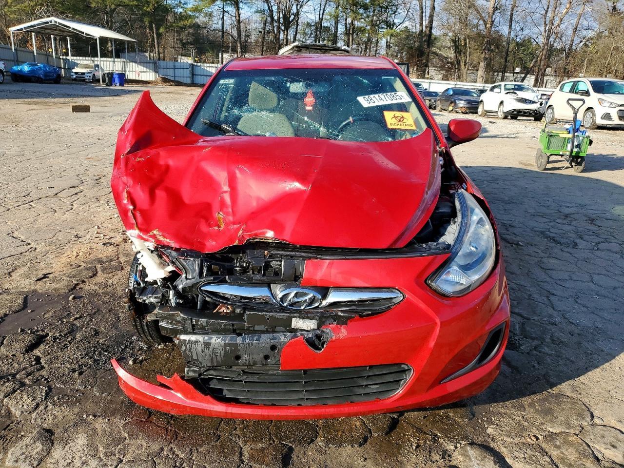 2012 HYUNDAI ACCENT