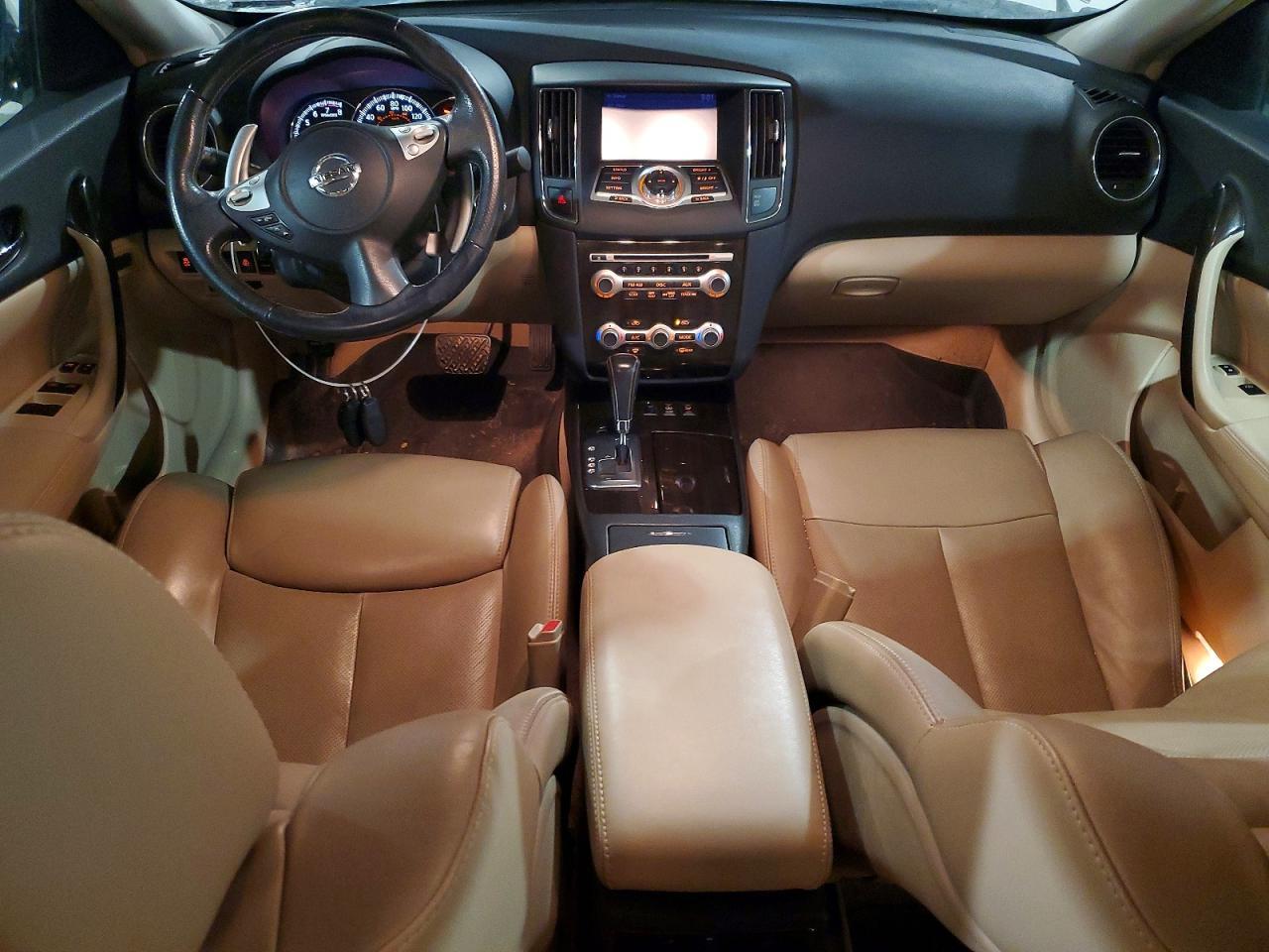 2013 NISSAN Maxima
