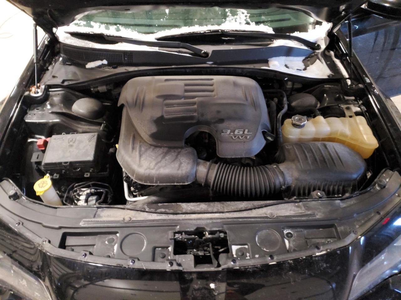 2016 CHRYSLER 300